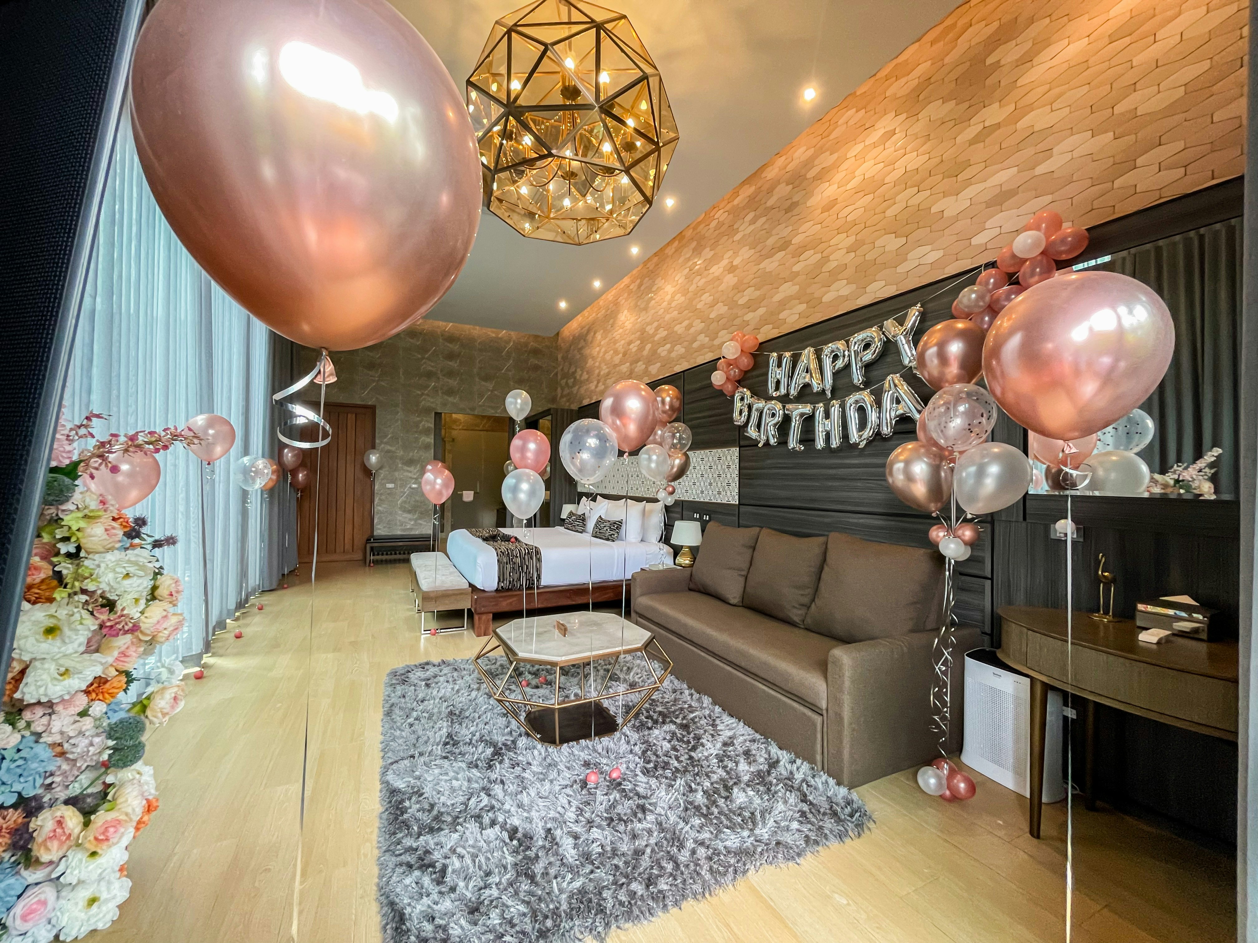 Celebratory In-Villa Decoration