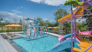 Alessandrite Waterpark