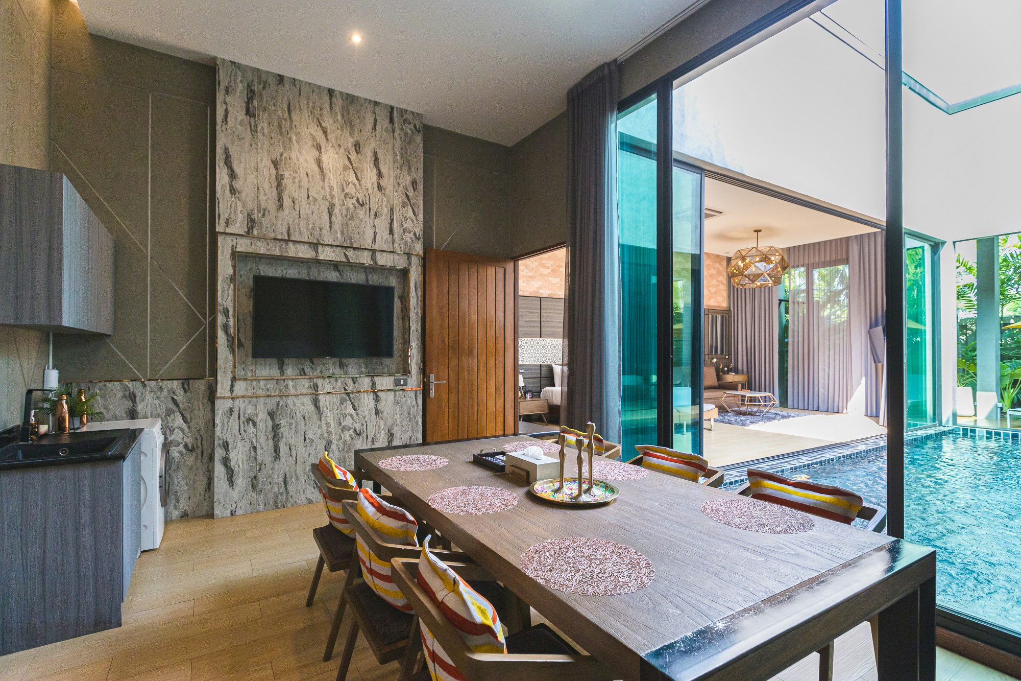 Three-Bedroom Villa Suite - Dining Area