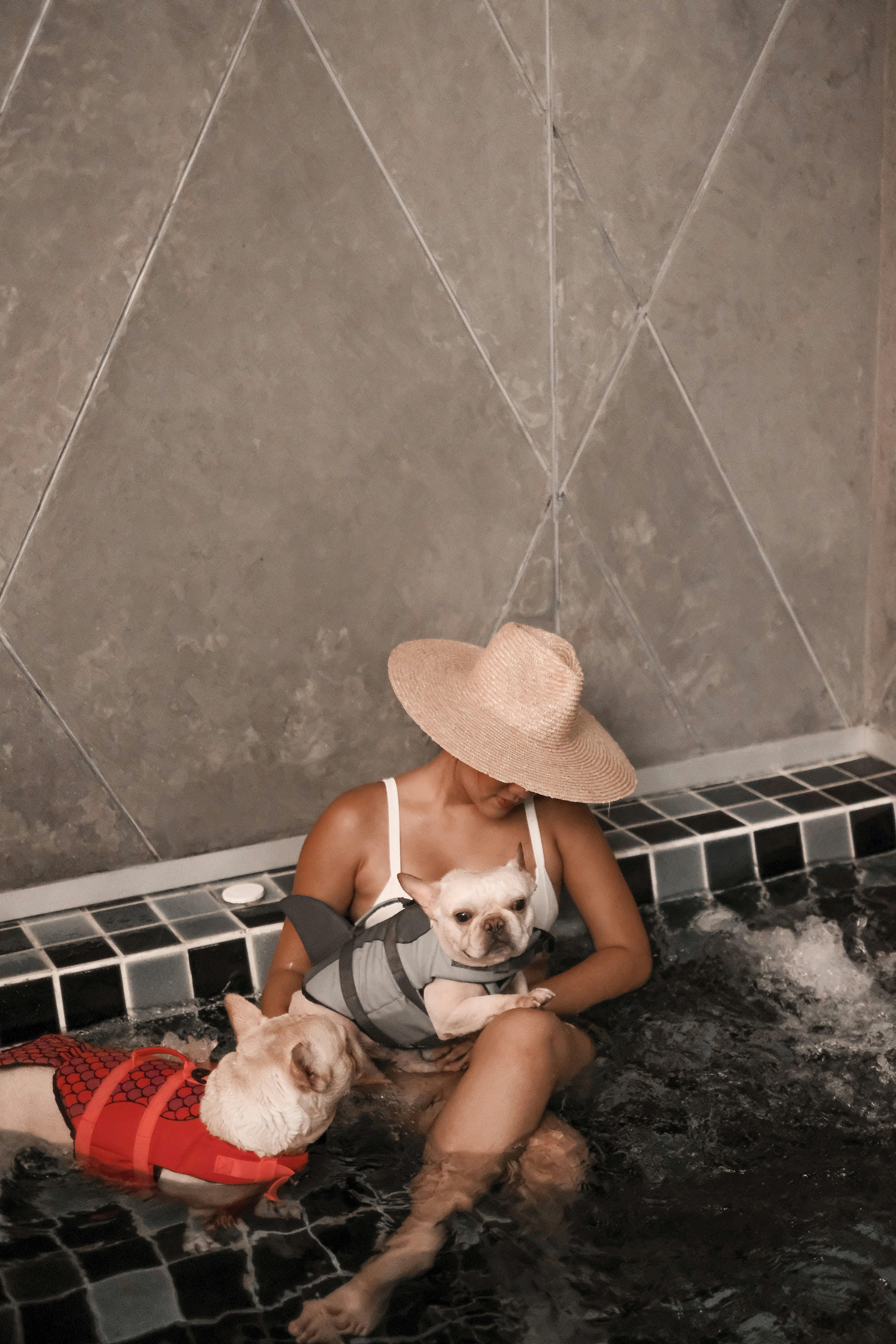 Pet-Friendly Pool Villa - Pool