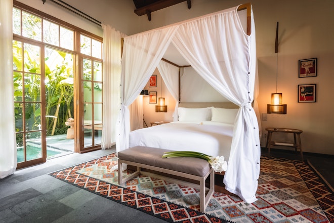 Pavilion Pool Suite