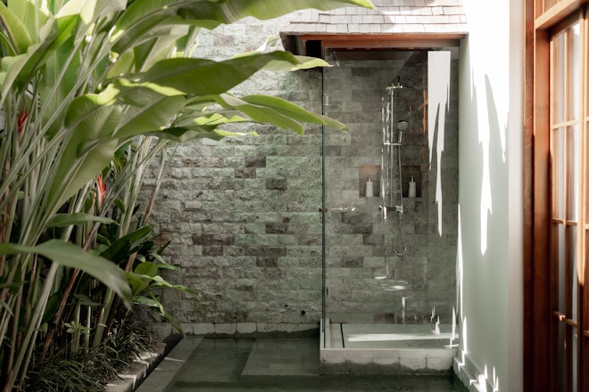 Pavilion Pool Suite