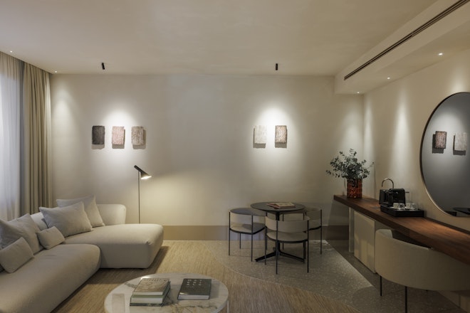 Stella 2 bedroom Mountain View Balcony Suite - Living Area
