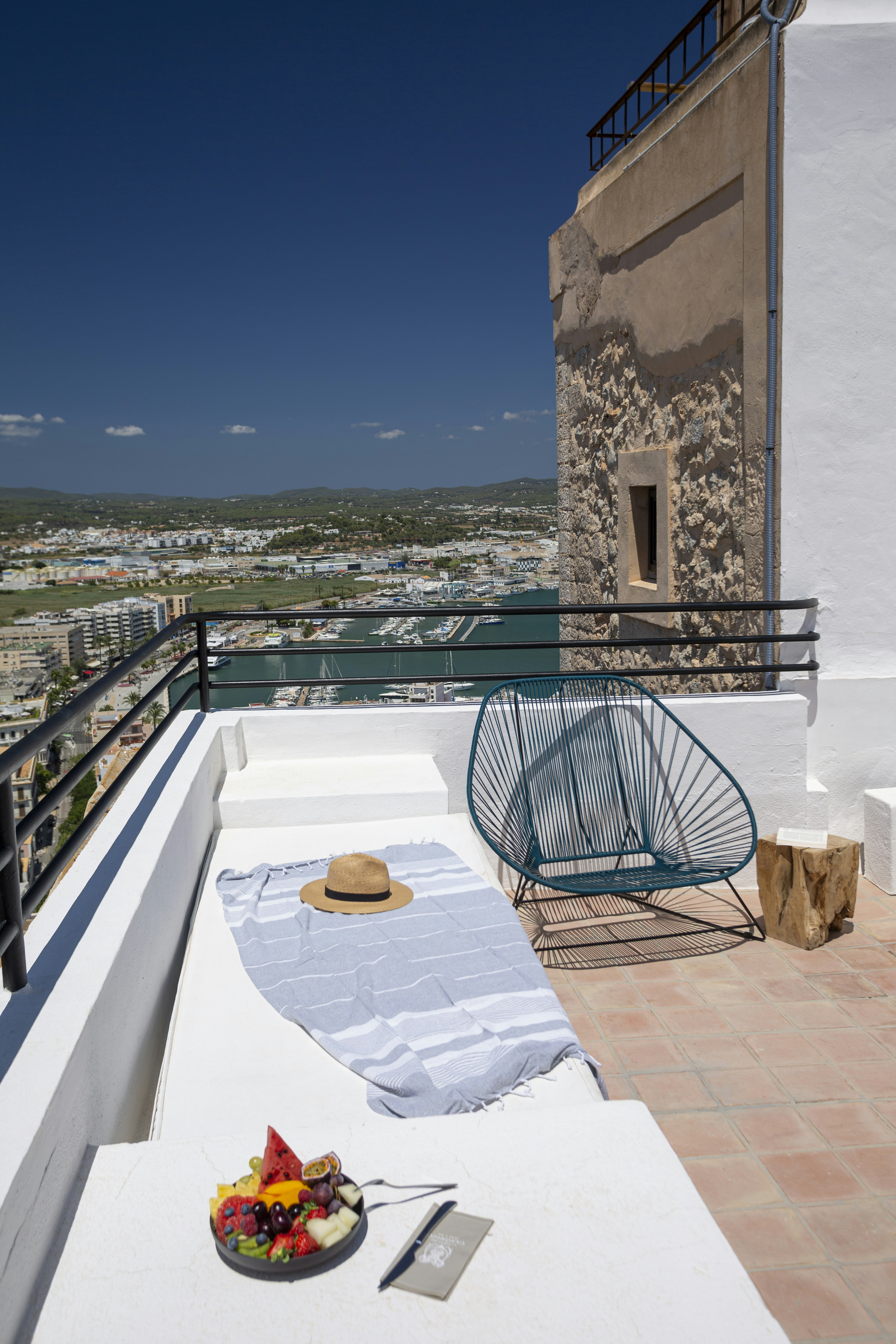 Canonigo Terrace Suite