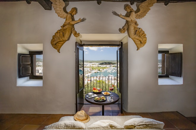 Room Breakfast with a View