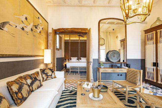 Deluxe Suite