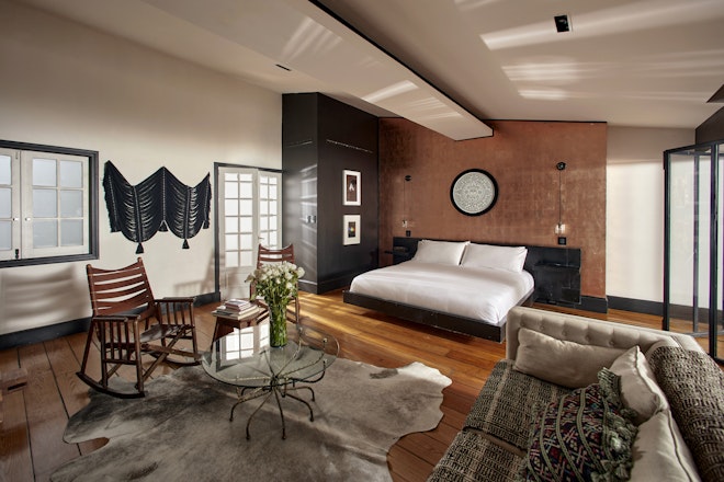 La Terraza Suite