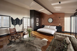 La Terraza Suite