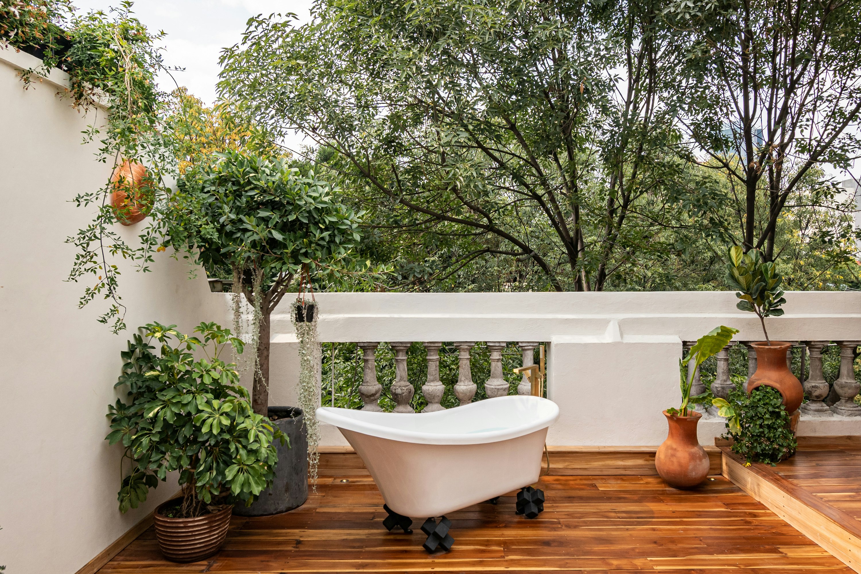 Cilene Suite Outdoor Bath