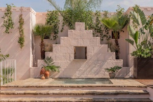 Jacuzzi