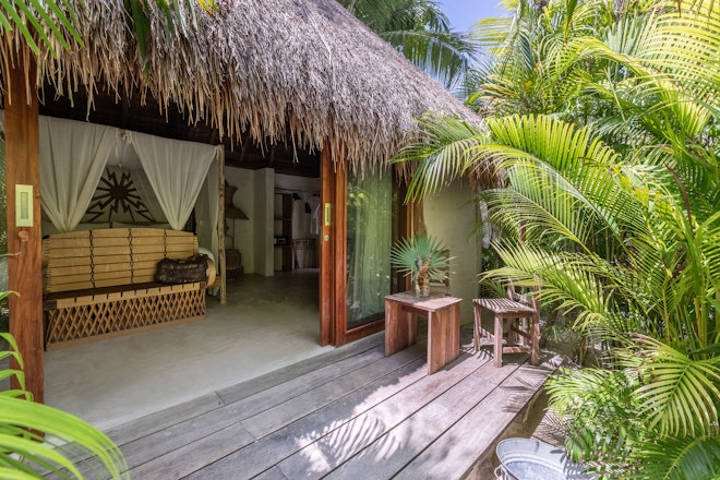 Jungle Room Exterior