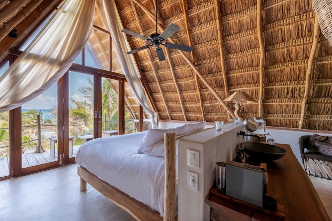 Upper Beachfront Room