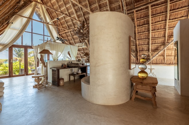 Master Suite Panoramic Interior View