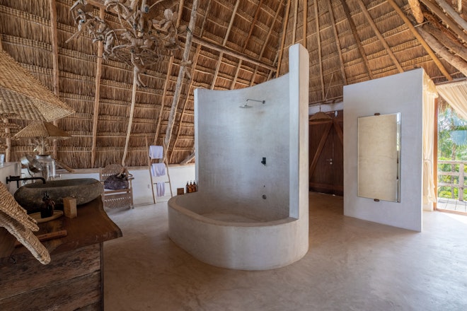 Master Suite Bathroom
