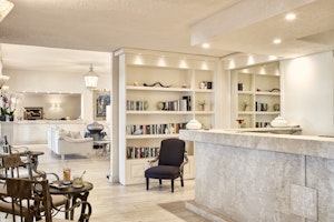 Lobby Bar