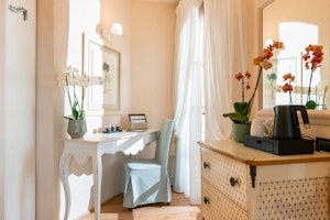 Superior with Sea Front - Room Details