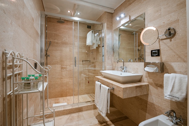 Classic - Bathroom