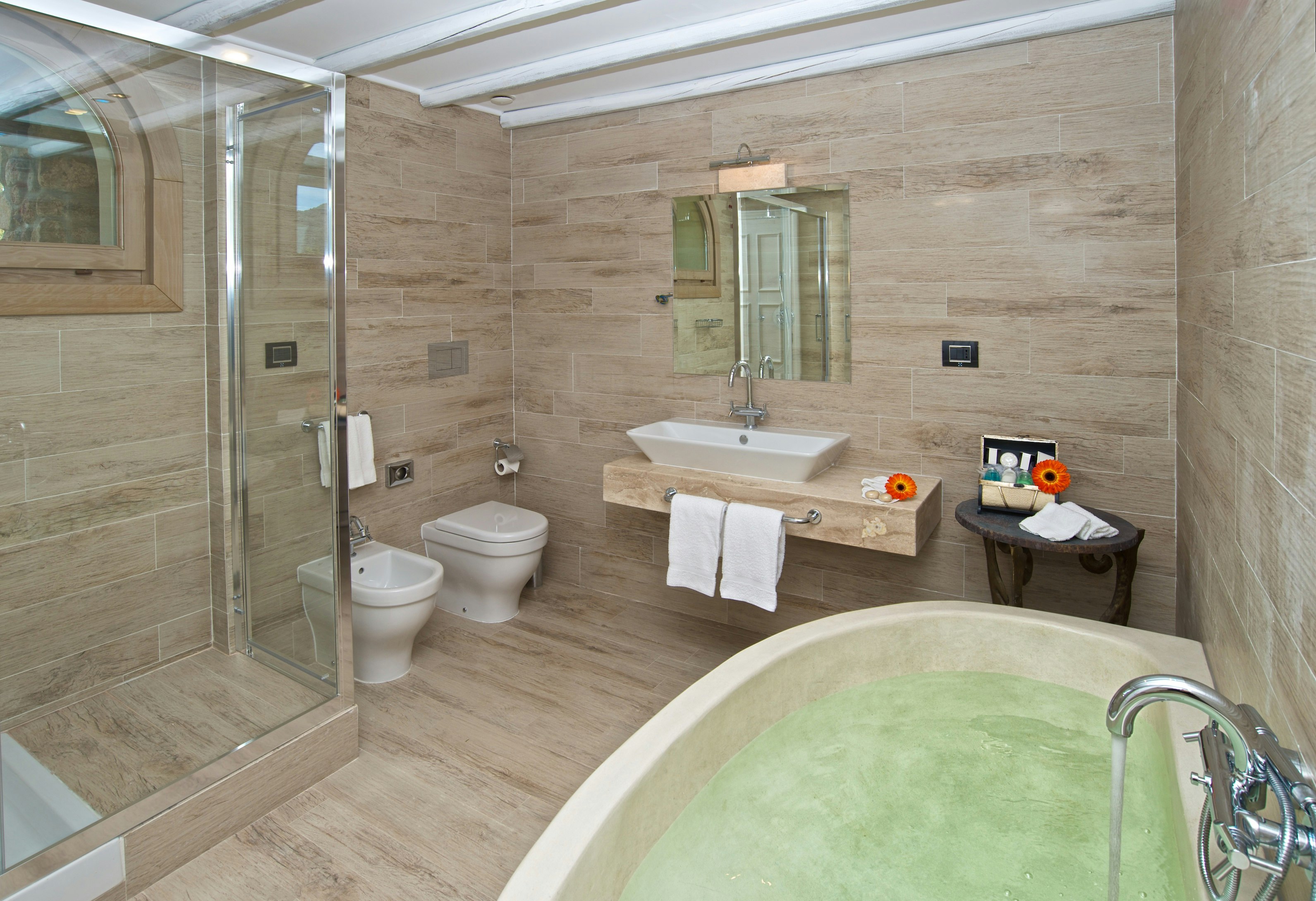 Junior Suite Sea View Bathroom