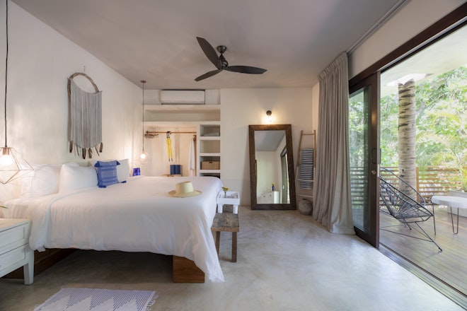Jungle Suite with Balcony at Lula by La Zebra - Bedroom