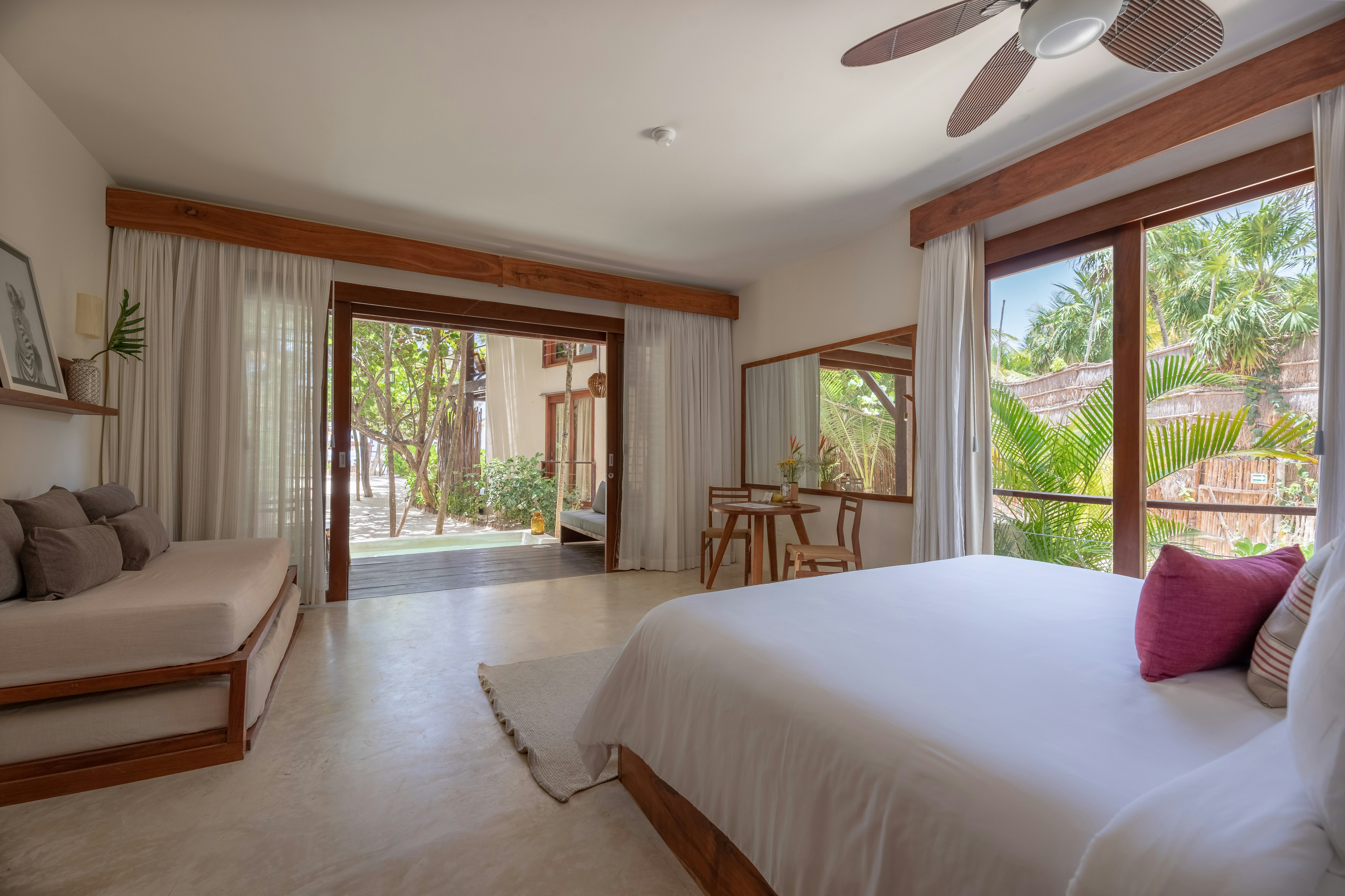 Garden View Ground Floor Suite with Plunge Pool - Bedroom