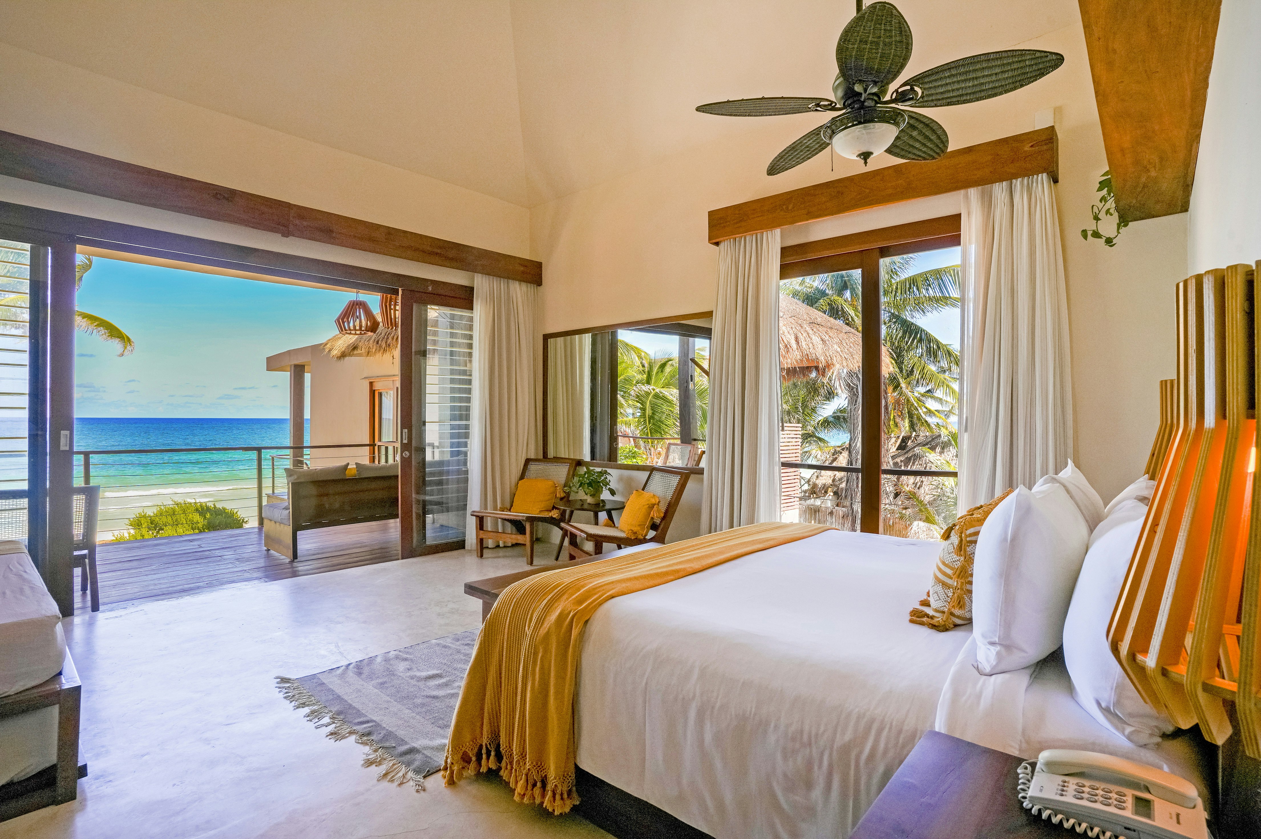 Sea View Balcony Suite - Bedroom