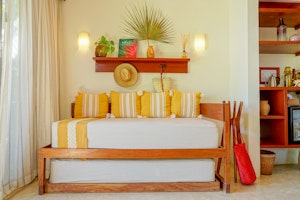 Sea View Ground Floor Suite with Plunge Pool - Seating Area