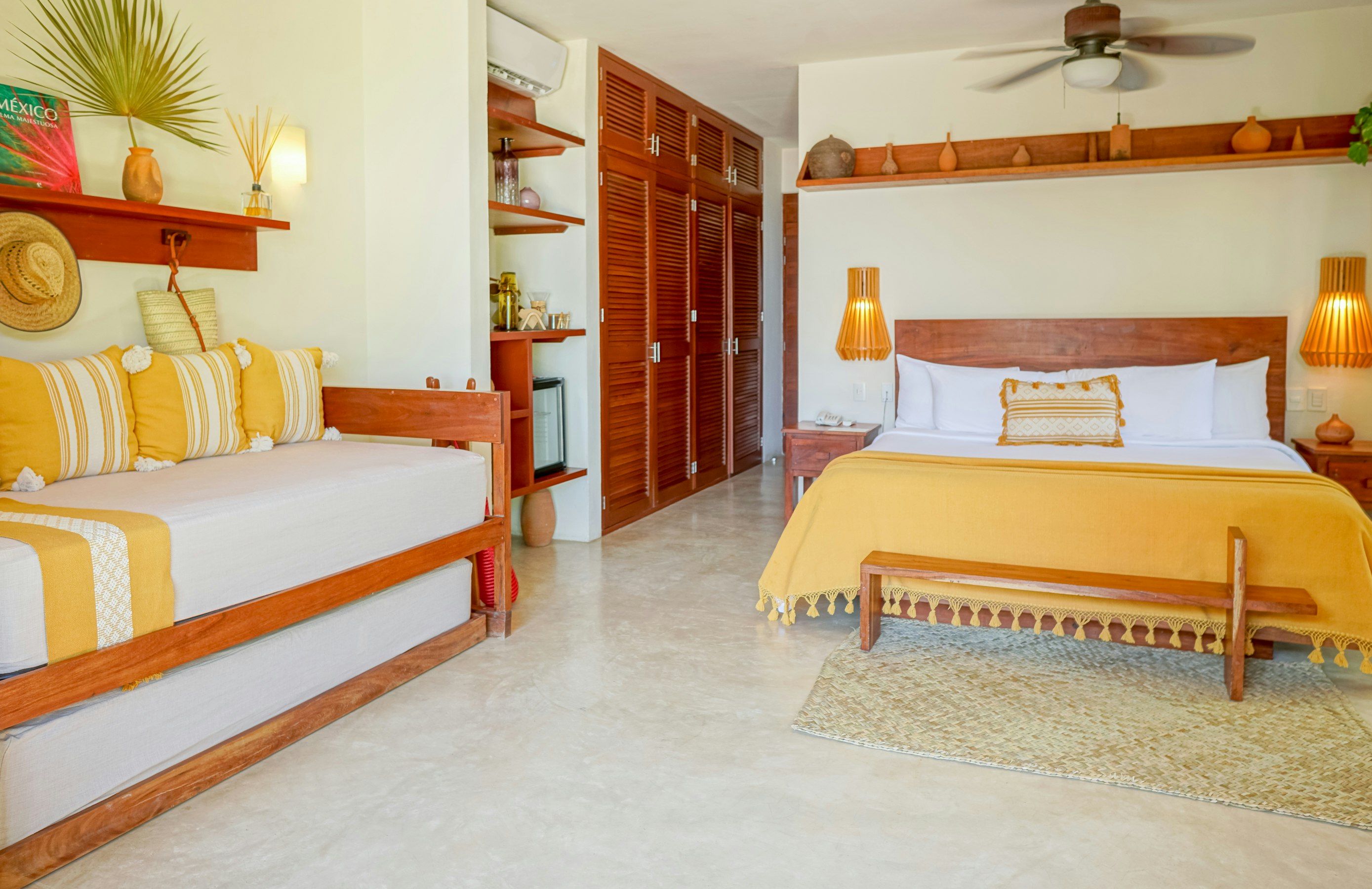Sea View Ground Floor Suite with Plunge Pool - Bedroom