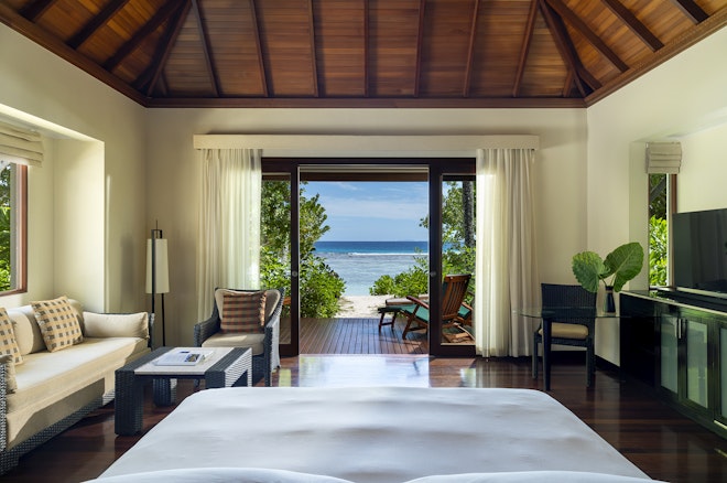 Beach Villa with Garden Plunge Pool - Bedroom