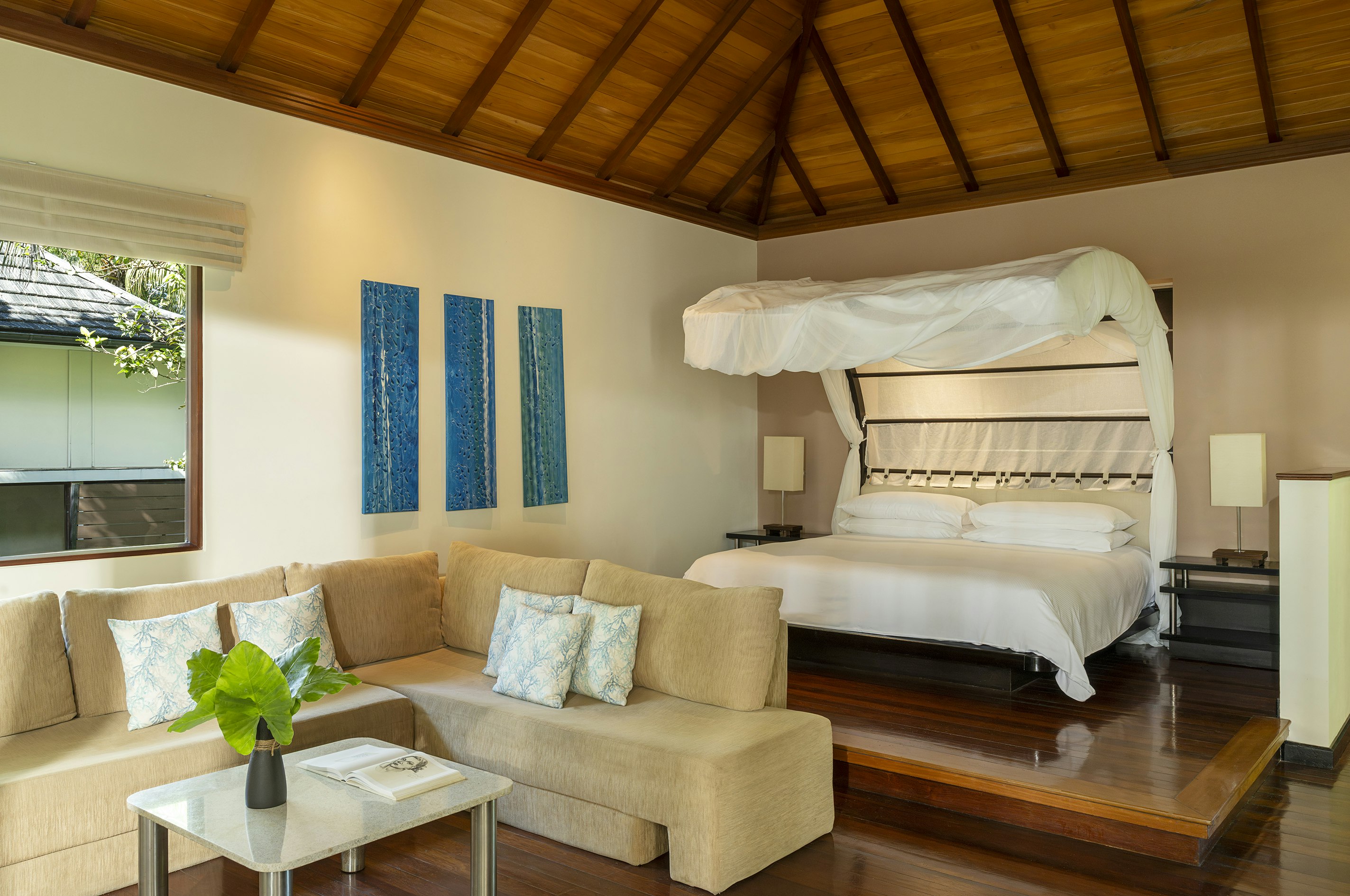 Jungle Sanctuary Pool Villa - Bedroom & Living Area