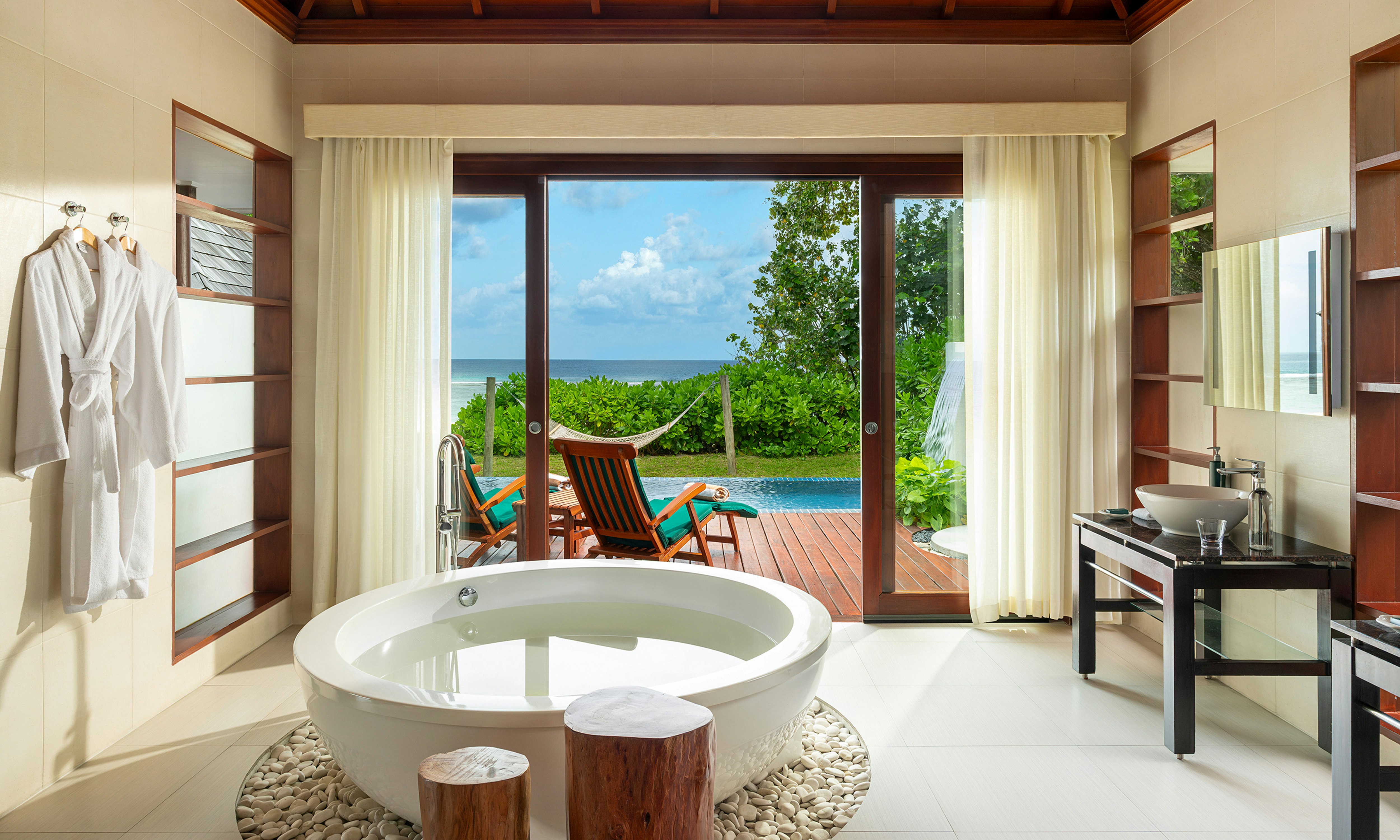 Beach Sanctuary Pool Villa - Bathroom
