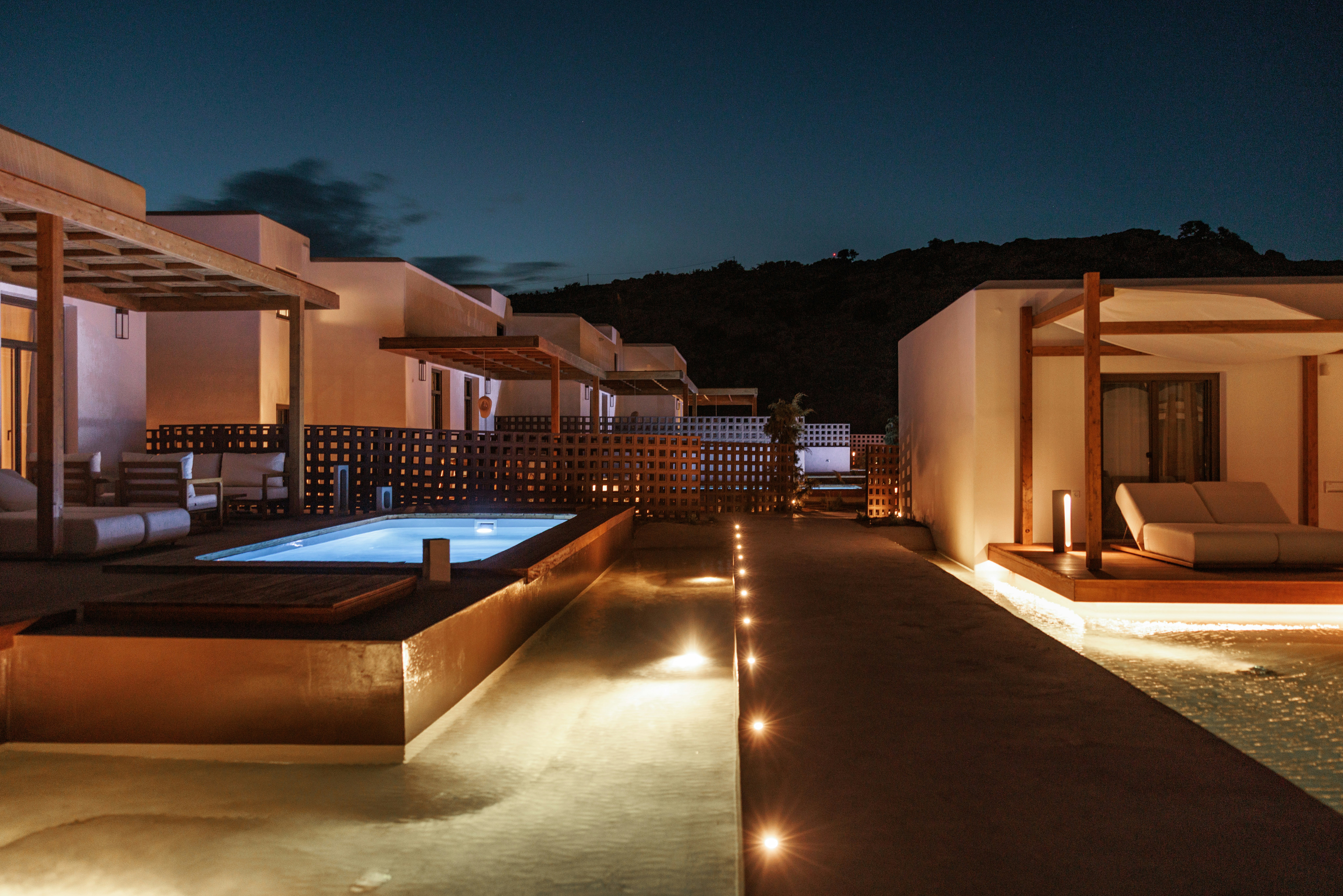 2 Golden Reef Villas Inter-Connecting