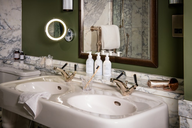 Low Wray Suite