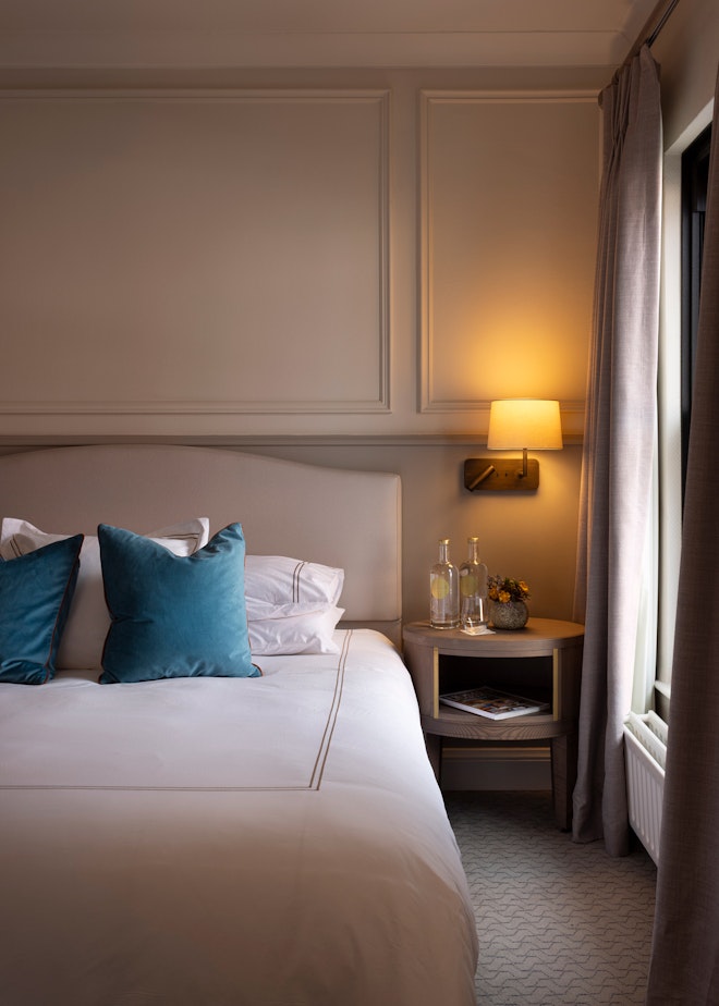 William Street King Room - Bedroom