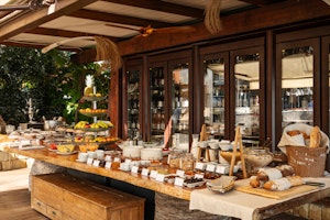 Buffet Breakfast