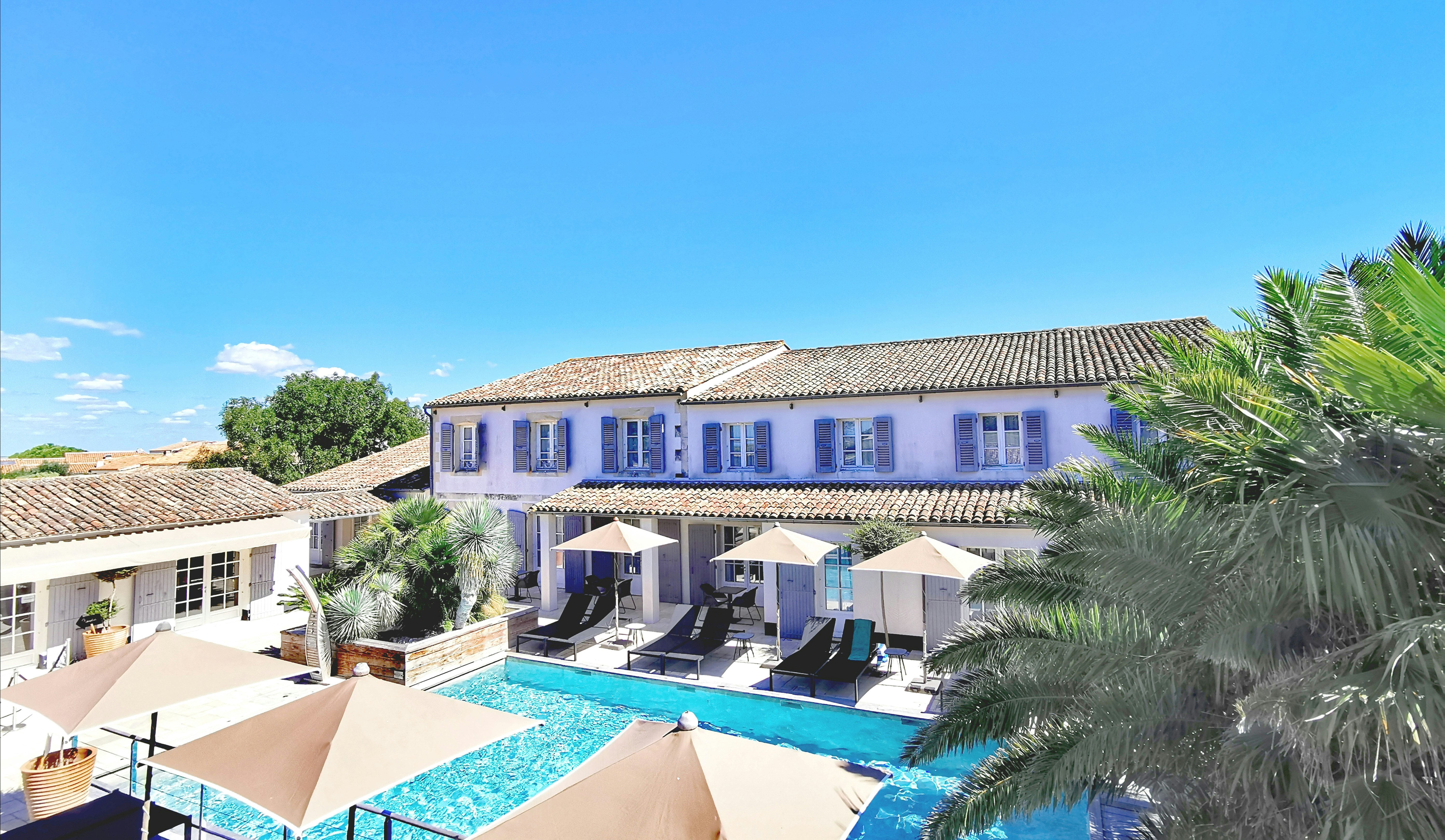 Le Clos Saint-Martin Hotel & Spa