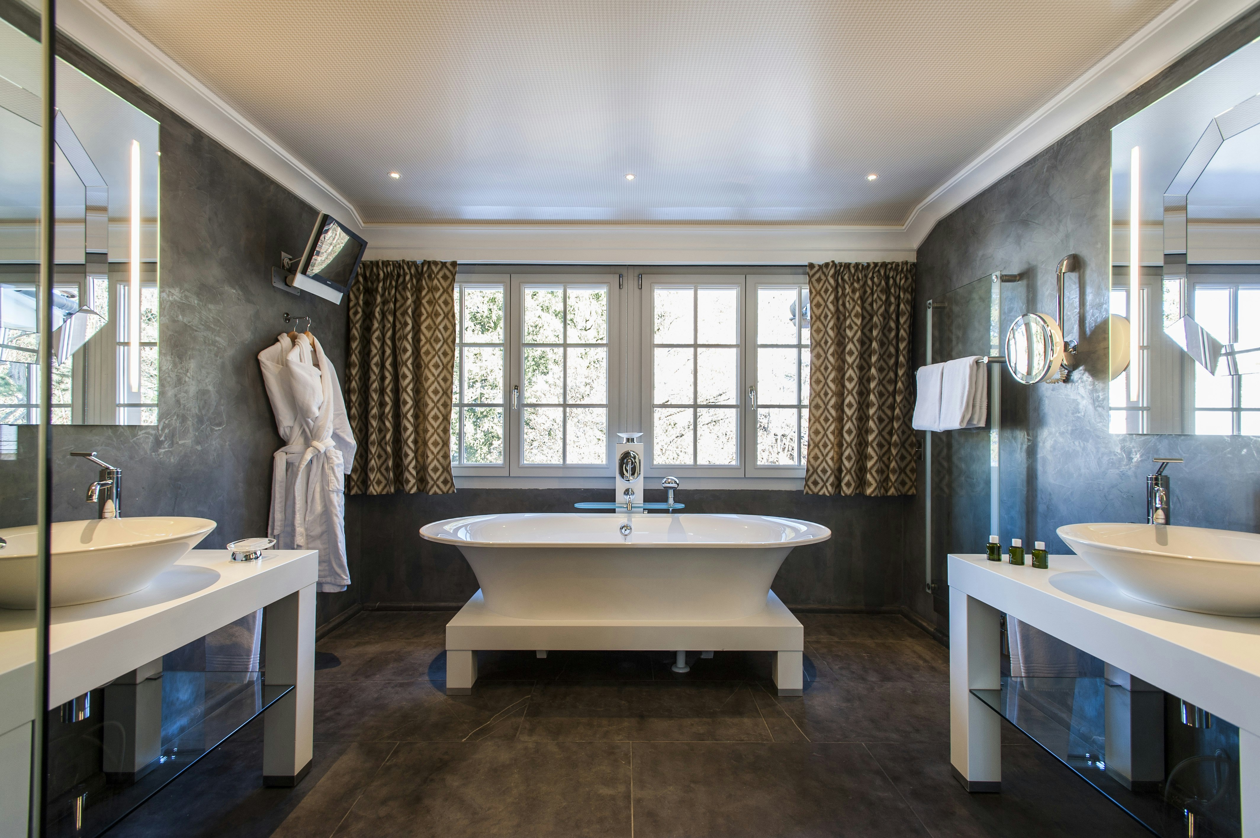 Suite Sommet Bathroom