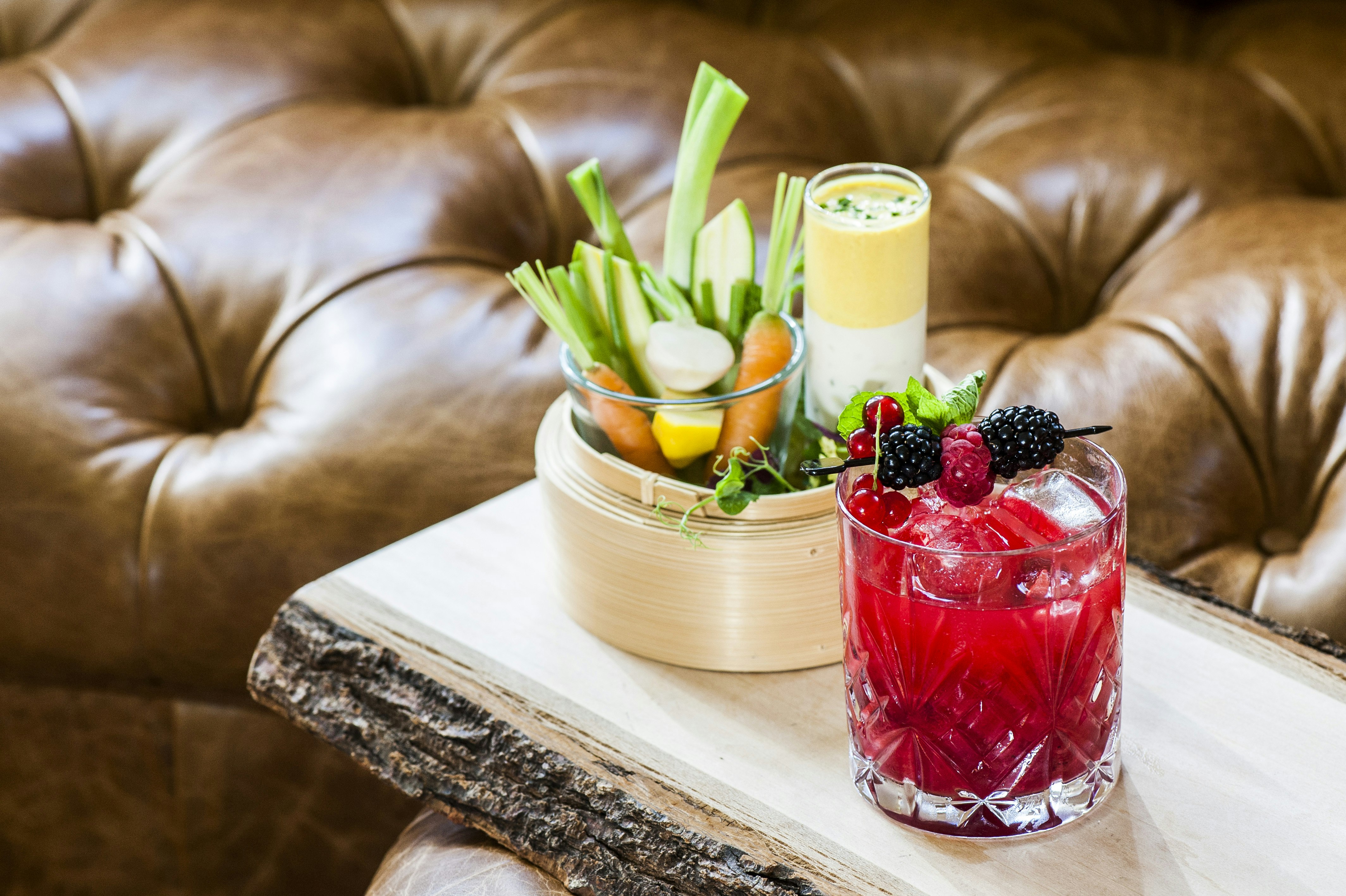 Bar Cocktail & Snacks