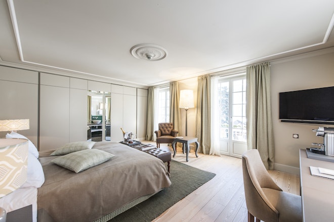 Deluxe Chic Room - Bedroom