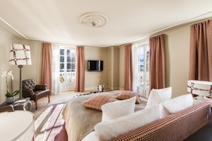 Deluxe Chic Room - Bedroom