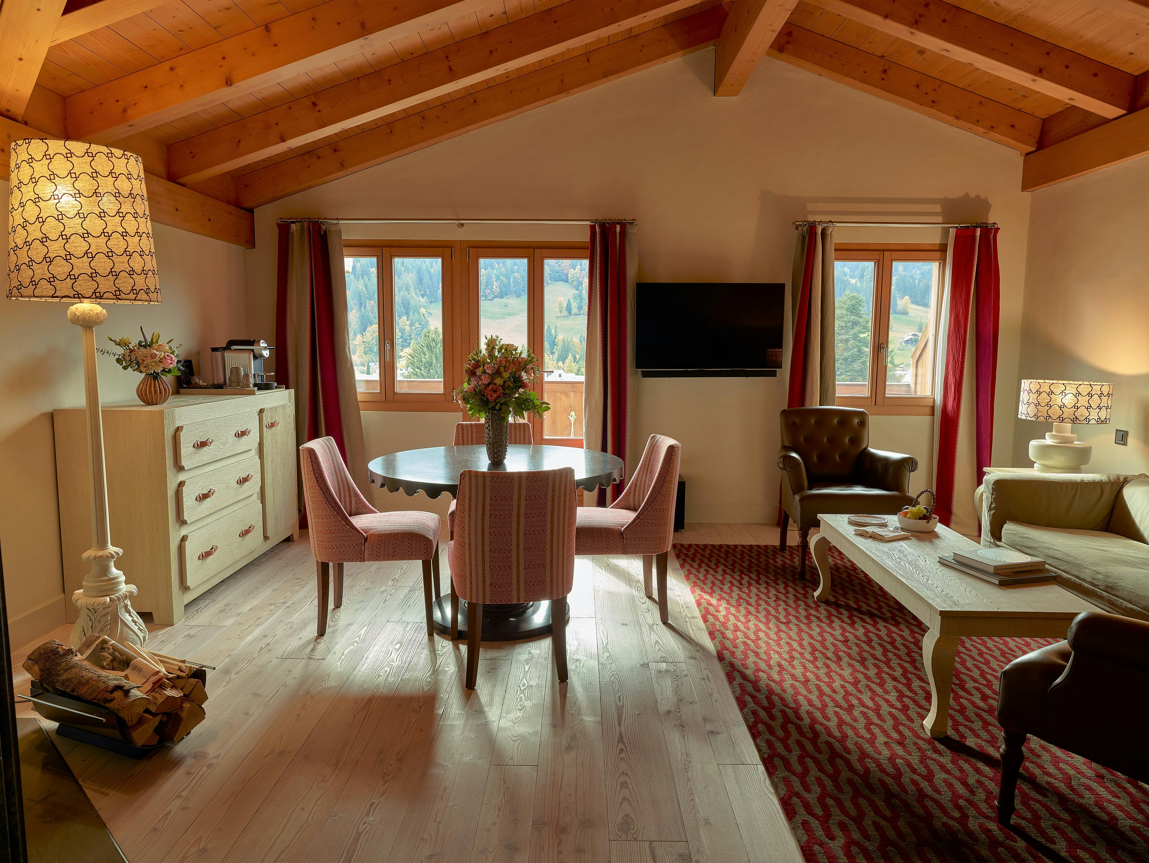 Suite Chalet Living Room