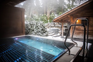 Spa - Outdoor Heated Pool