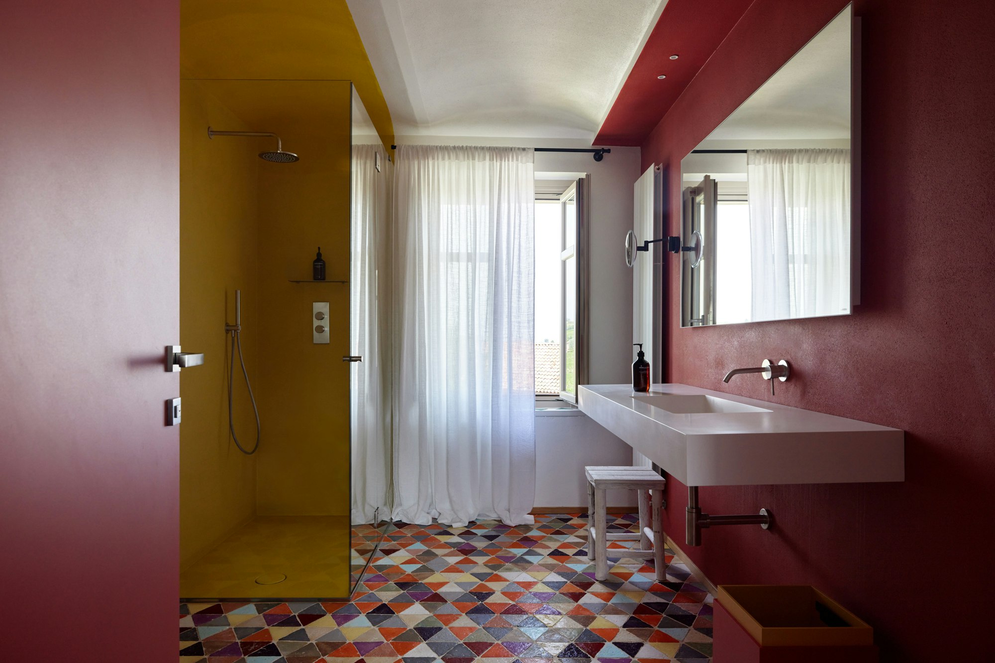 Junior Suite - Bathroom