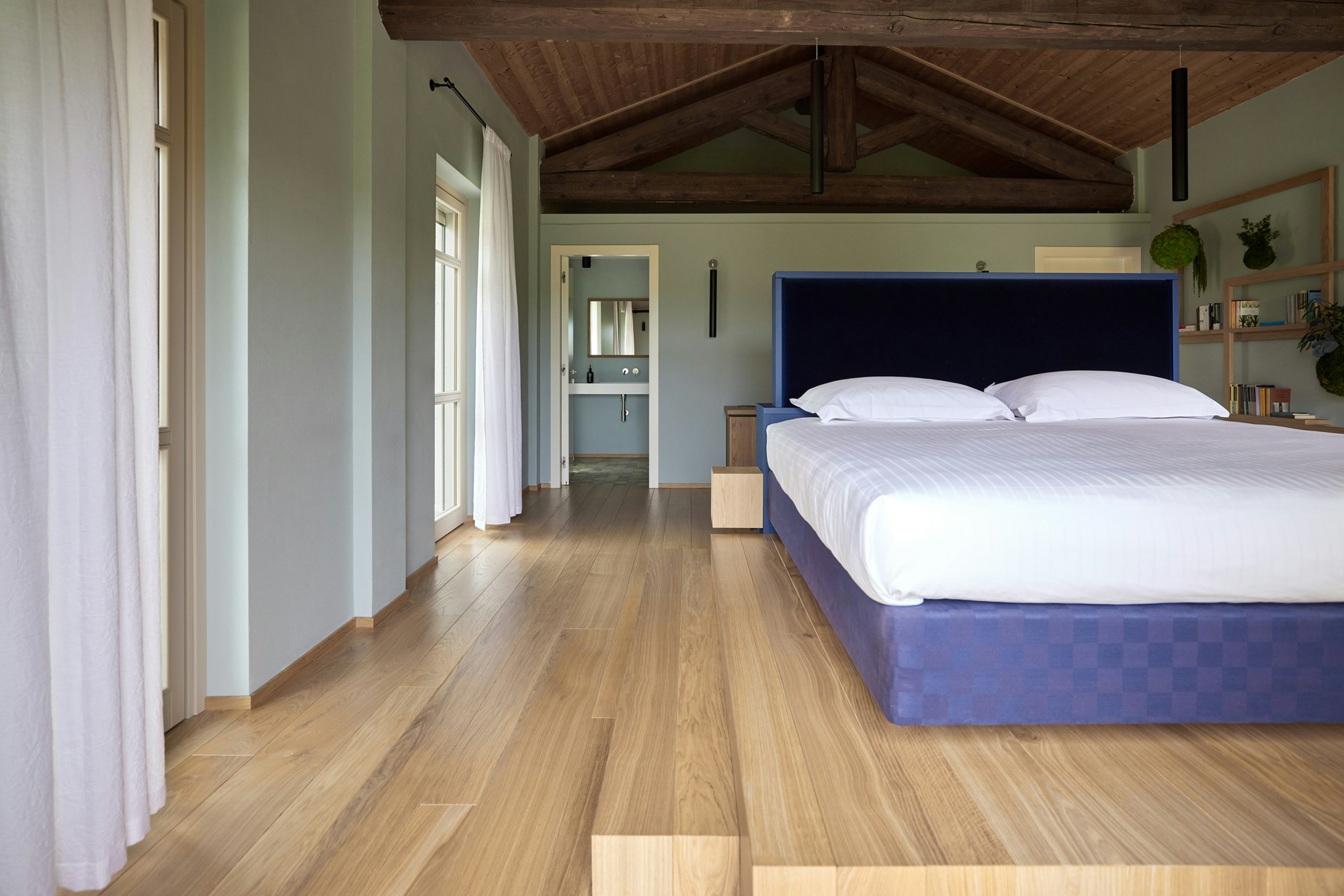 Junior Suite - Bedroom