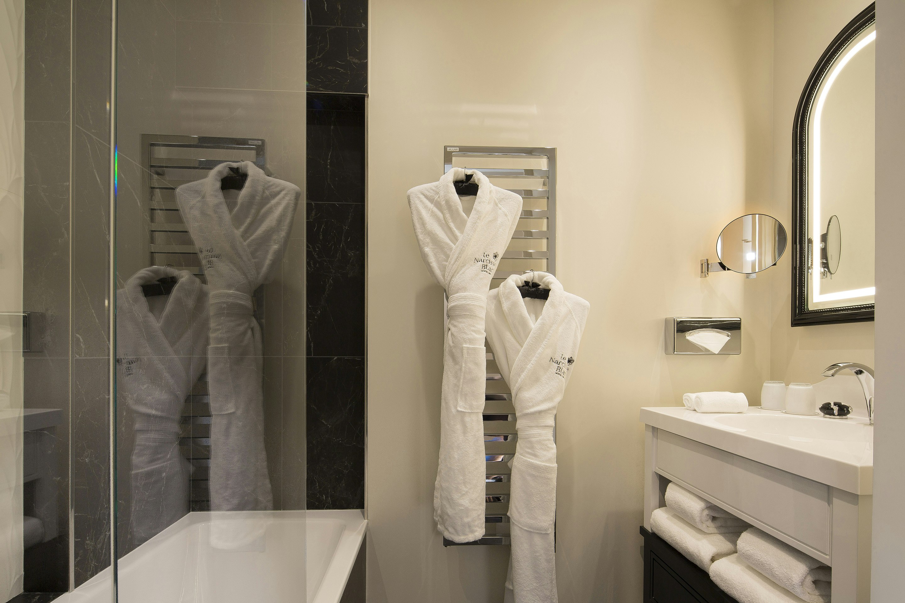 Superior Room - Bathroom