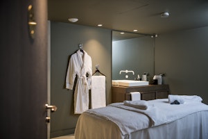 Massage Room - Wellness