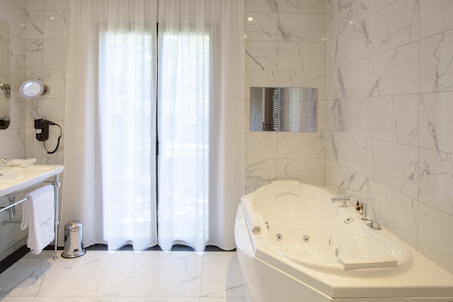 Villa Marie Bathroom
