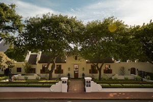 Leeu House Facade