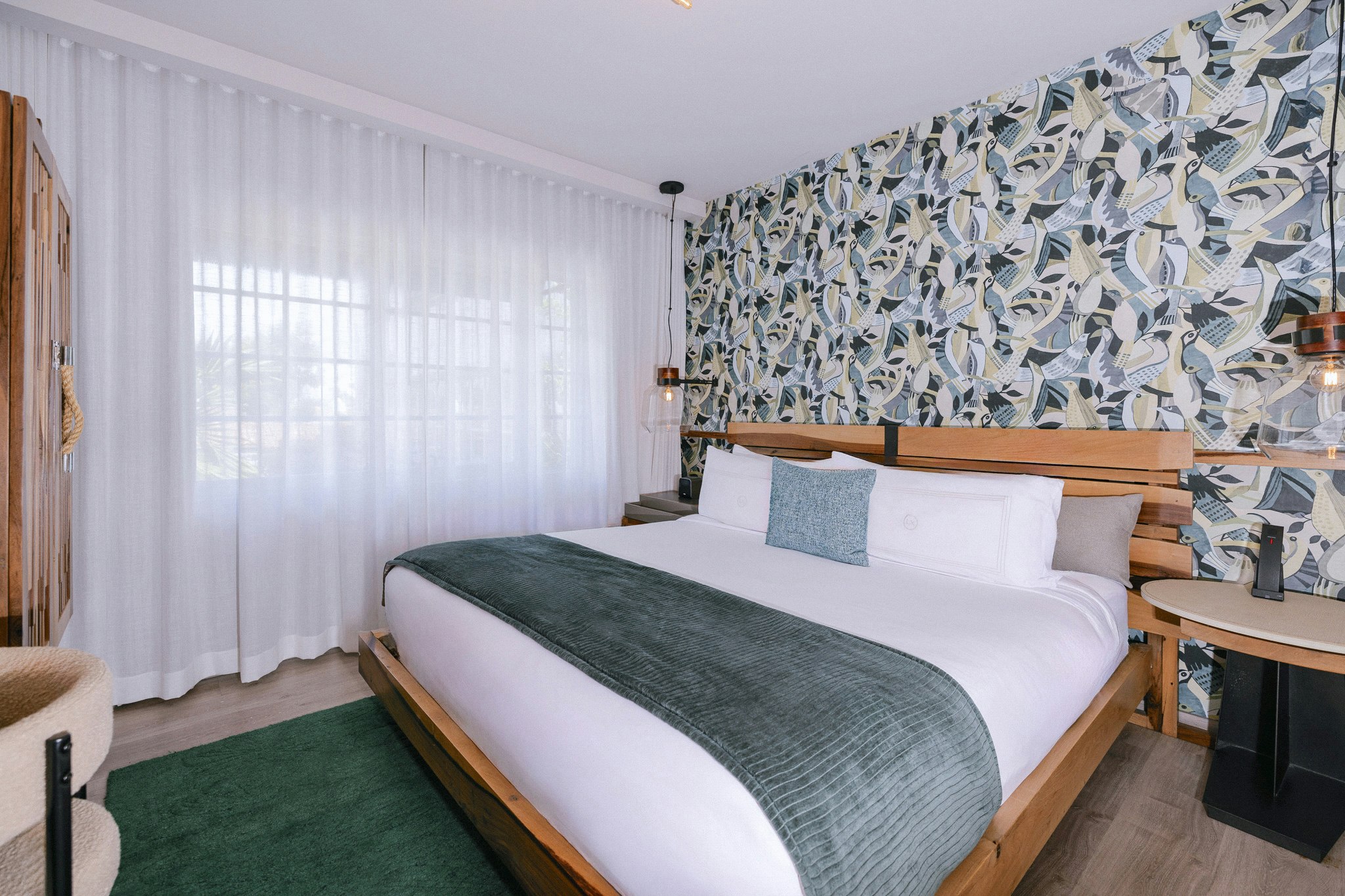 Accessible Deluxe King Room - Bedroom