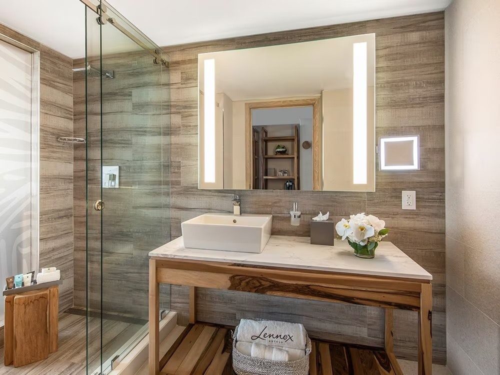 Deluxe Double Room - Bathroom