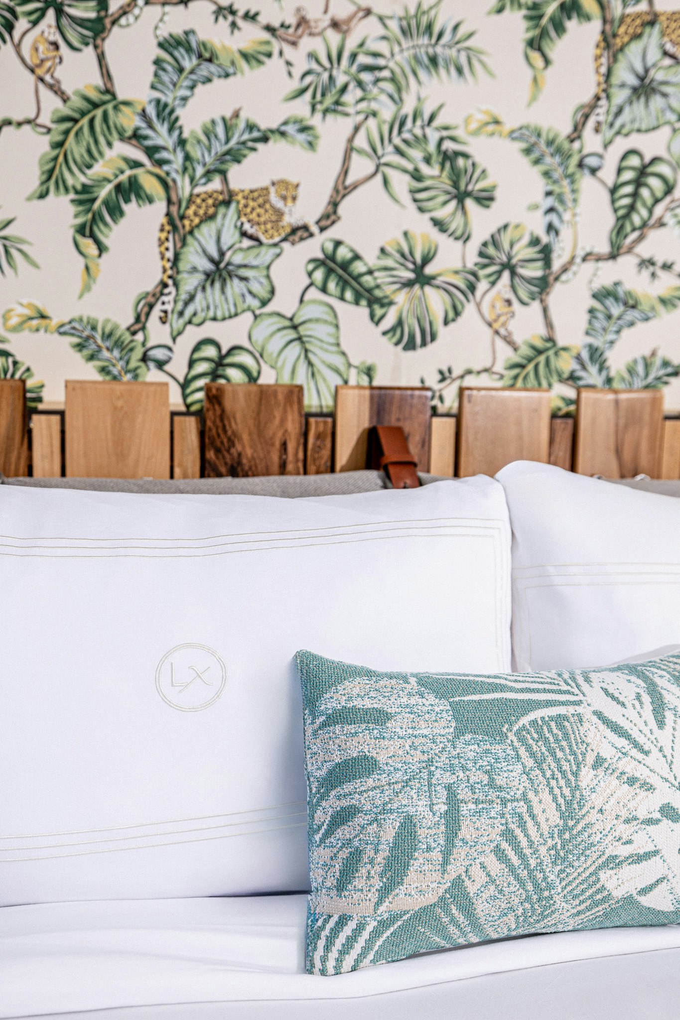 Deluxe Double Room - Bedroom